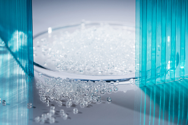 Поликарбонат (ПК) с продукцией